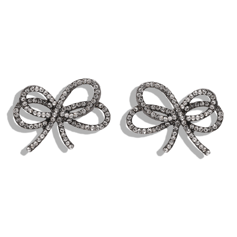 Baub Même Style Alliage Diamant Arc Boucles D'oreilles Coréenne Style Nouvelle Boucles D'oreilles À La Mode Tout-match Boucles D'oreilles Tempérament display picture 5