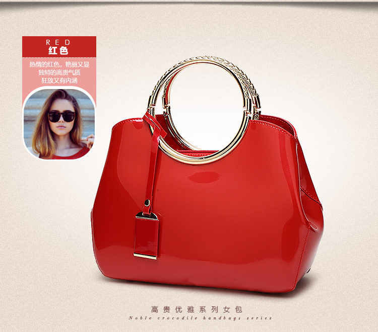 Large Pu Leather Fashion Dome Bag Handbag display picture 3