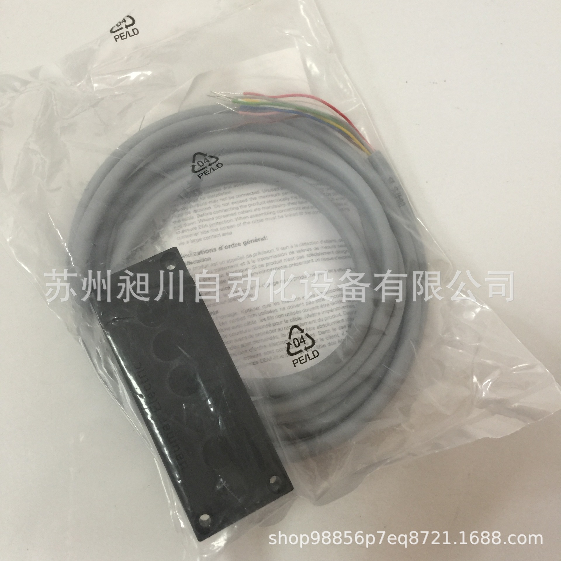 Baumer堡盟 ILFK 12P1101/I06 电感式接近开关 全新原装正品特价
