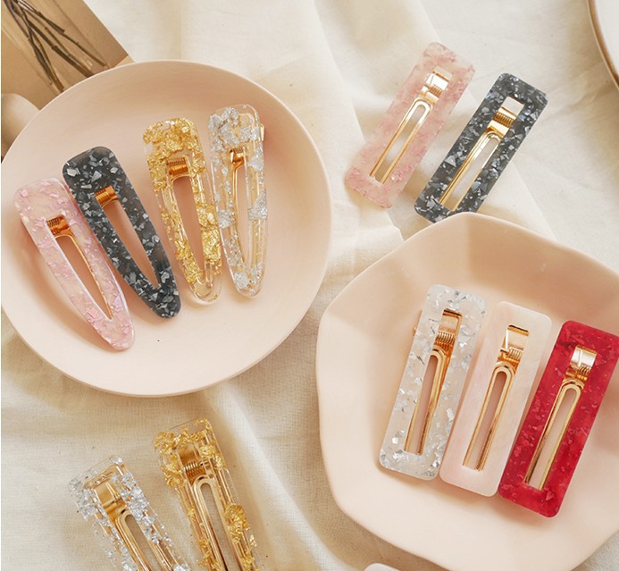 Retro Hollow Acrylic Hairpin display picture 6