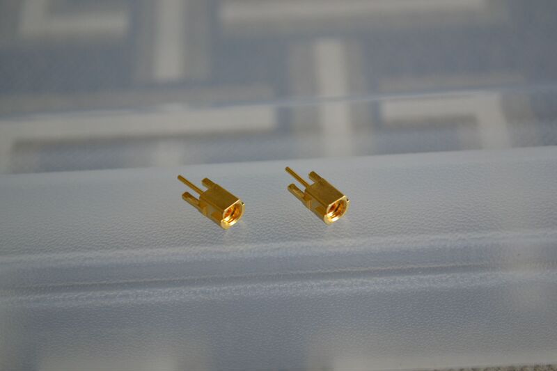 Suitable for mmcx Shure SE535 SE425 SE315 SE215 UE900 mmcx Female SEat mmcx Female Suitable for mmcx Shure SE535 SE425 SE315 SE215 UE900 mmcx Female SEat mmcx Female