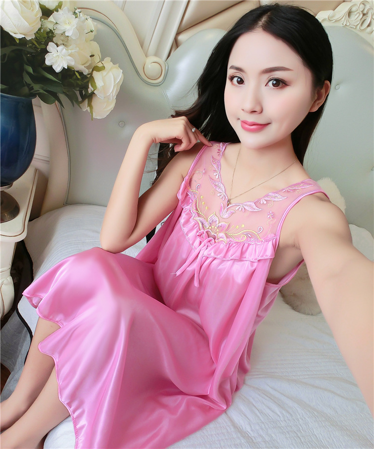 Soutiens-gorge en Soie glacée - Ref 3369379 Image 56