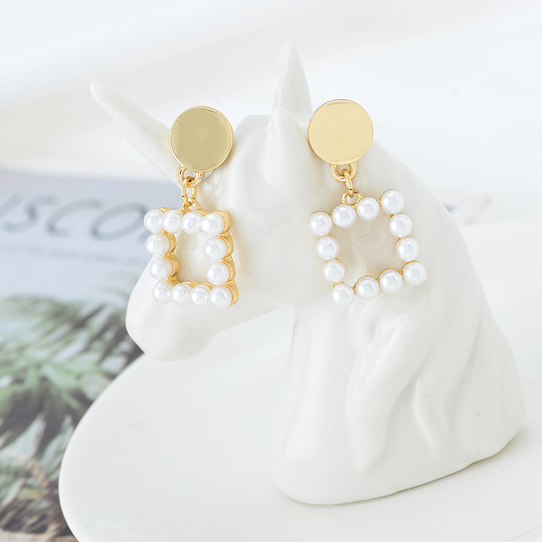 Best Selling Simple Fashion Pearl Earrings Earrings Female display picture 8