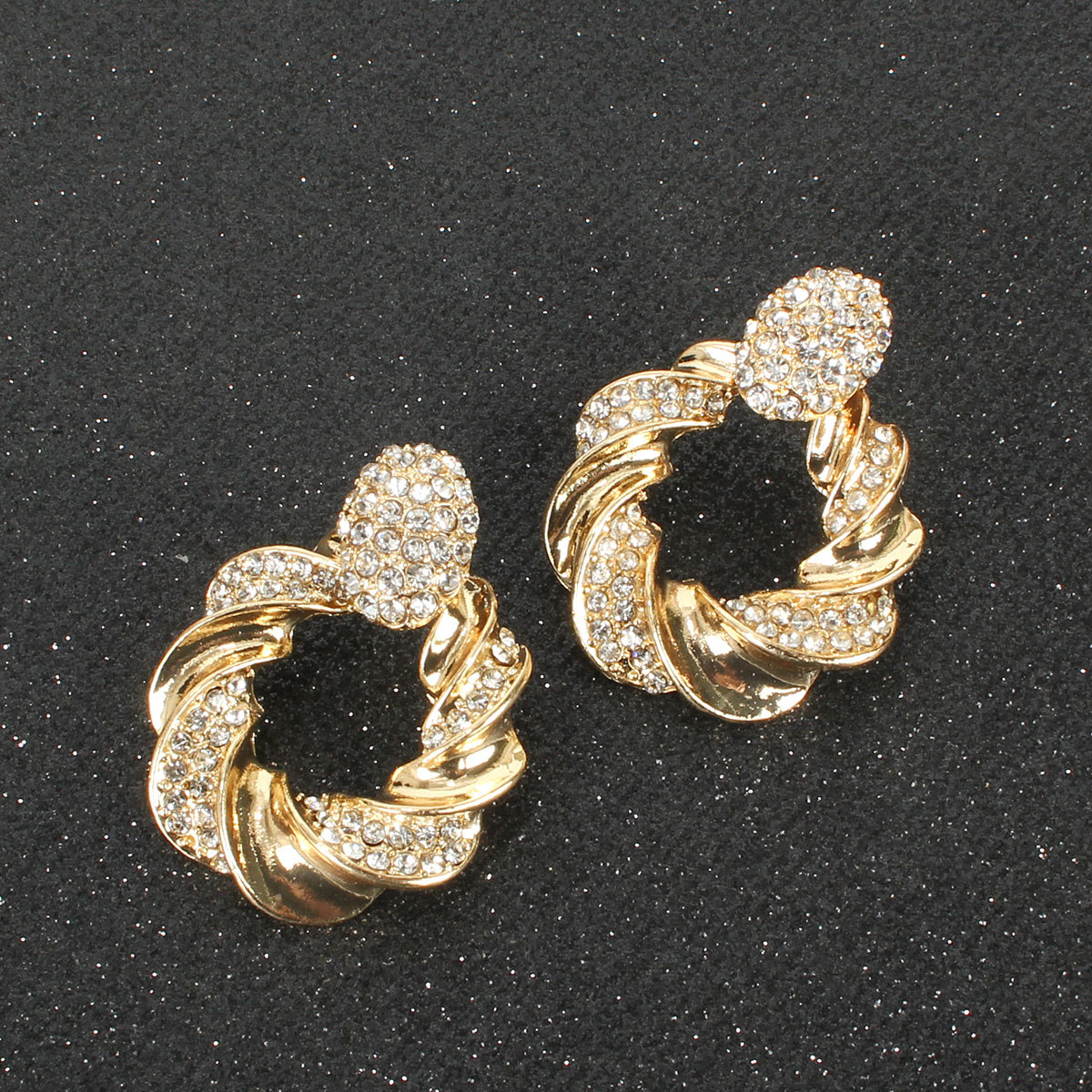 Européen Et Américain De Mode Populaire Ornement De Mode Diamant Bouton Rond Boucles D'oreilles Boucles D'oreilles Femelle Errements F4220 display picture 4