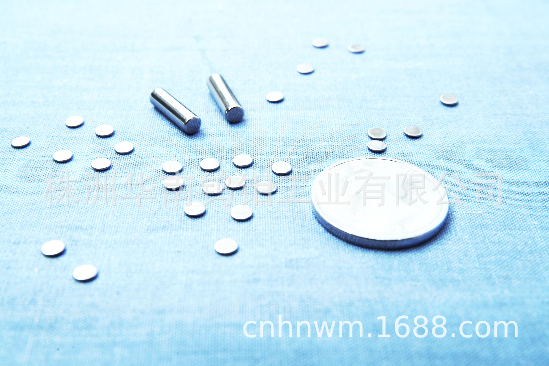 厂家直供钨圆片、钨粒、钼粒（钨触点片）