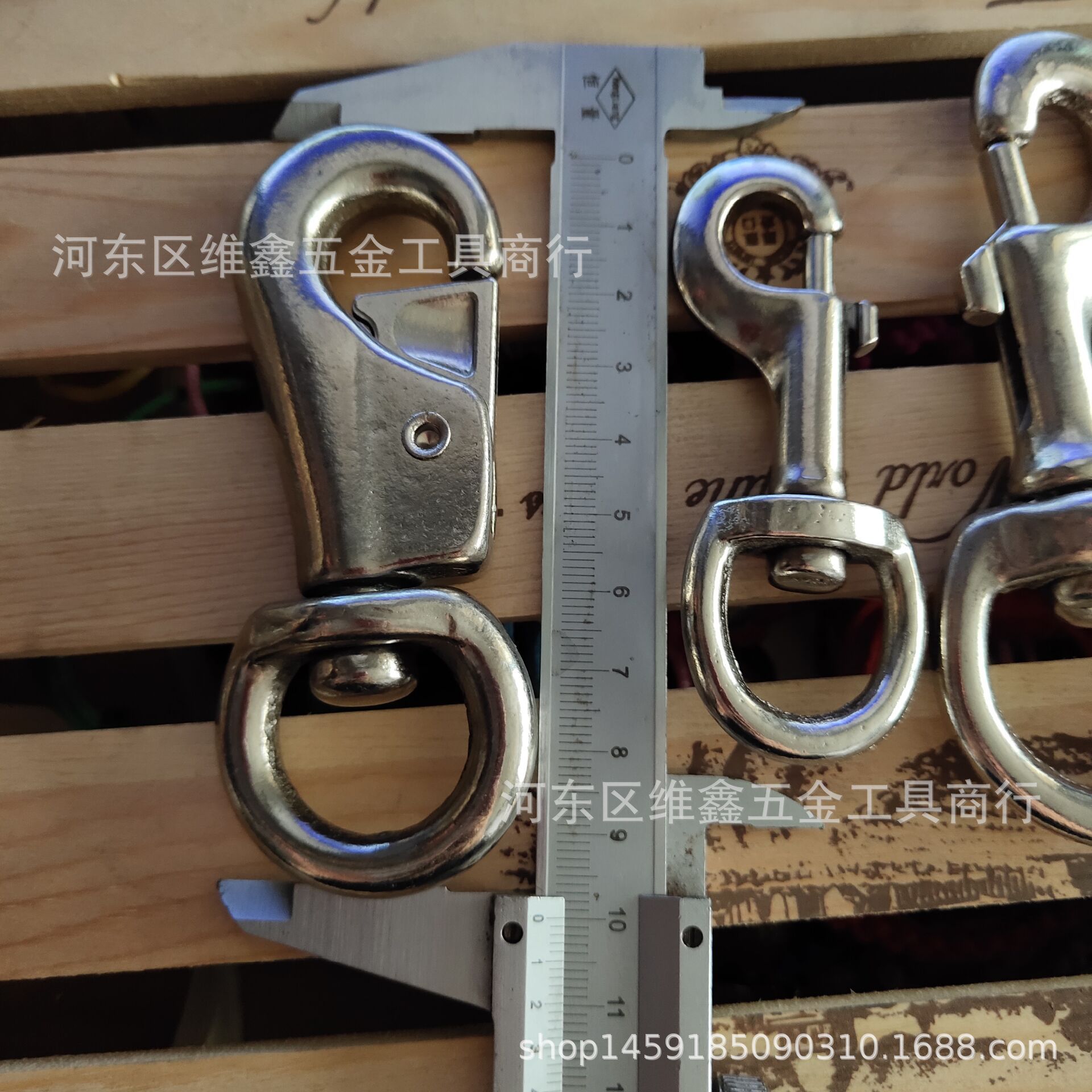 4B81AFB0787352ADB990A3F78A94D8