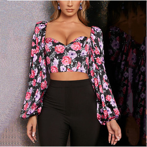 European and American short printed bubble sleeve long sleeve V-neck open navel top