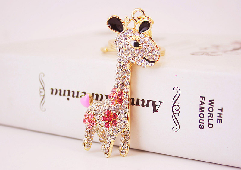 50g Weight Alloy, Metal Material Giraffe Pattern Unisex Gender Pink, Purple, Blue Color  Creative Diamond Crystal Cute Cartoon Cute Giraffe Keychain 1
