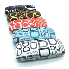 新款時尚簡約便攜個性學生近視老花兒童眼鏡盒大號D框架男女鐵盒