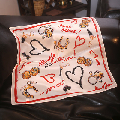 新款丝巾『爱心印记』真丝小方巾小丝巾围巾桑蚕丝职业通勤款|ms