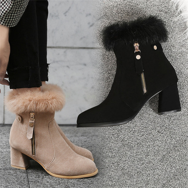 New black boots in autumn and winter elegant fashion zipper and fluffy snow boots