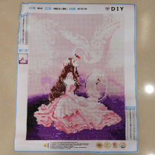 5D钻石画成品图天鹅公主满钻纯手工贴十字绣现货大量出售外贸