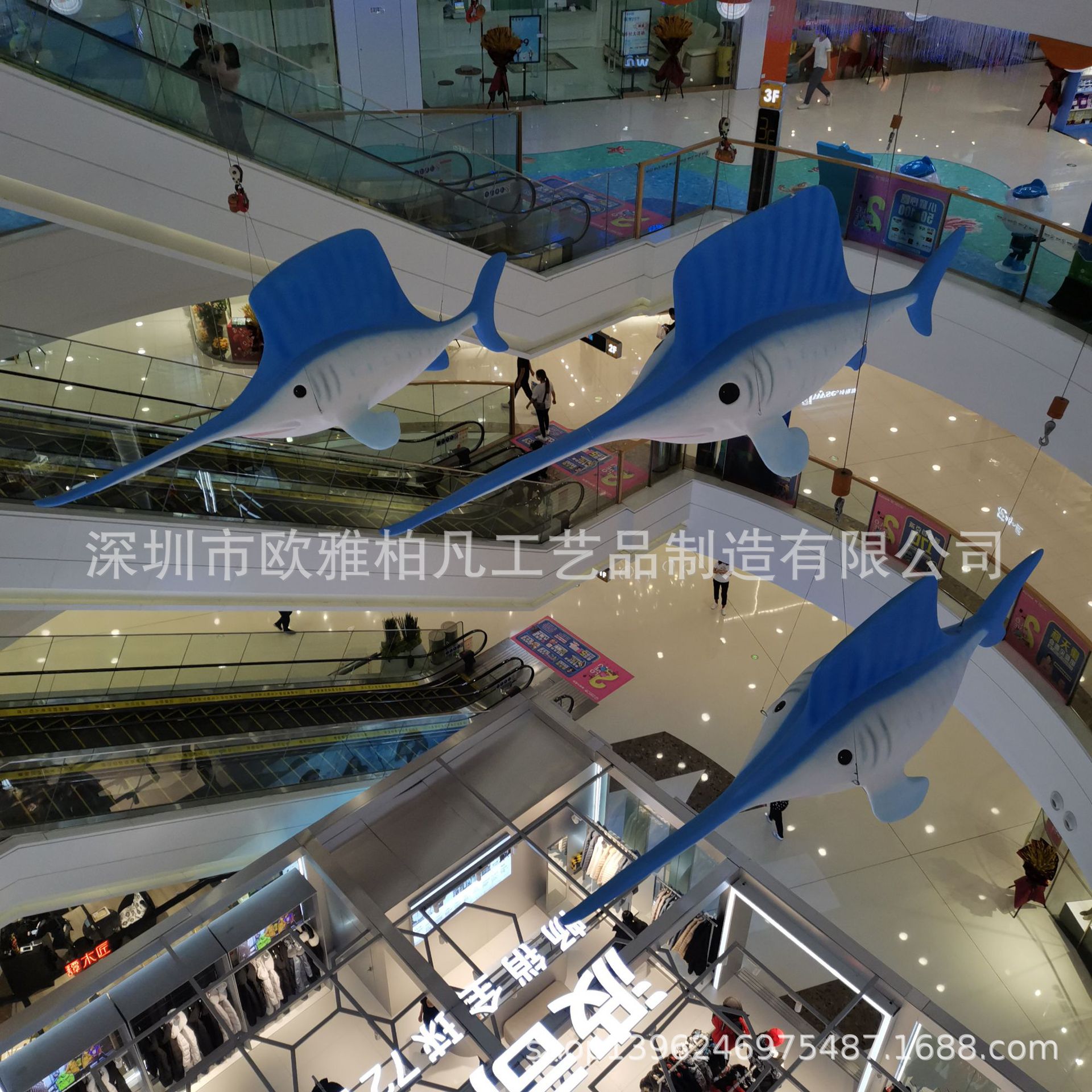 供应玻璃钢卡通 仿生仿真人像造型  影视动漫玻璃钢卡通