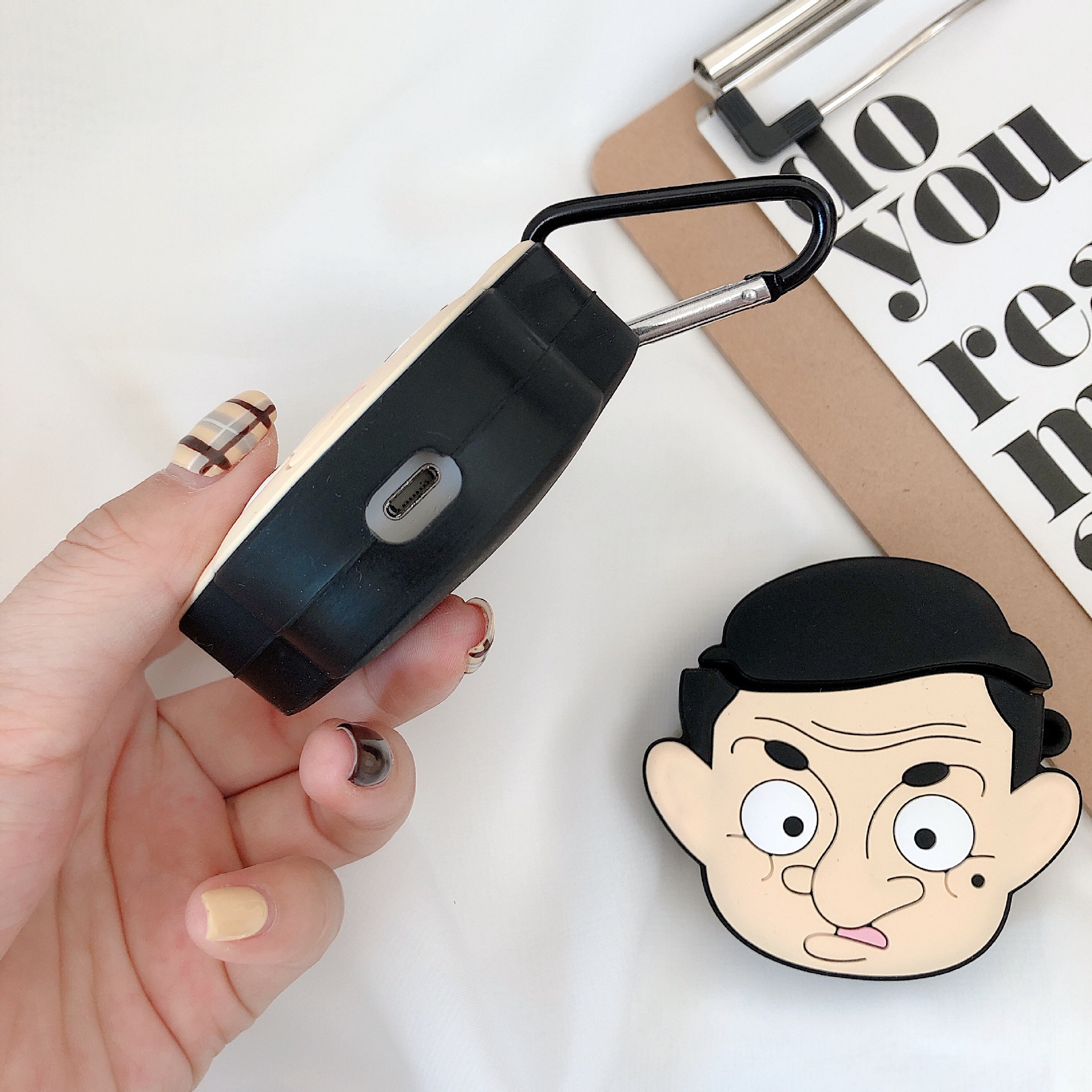 AirPods Case 7