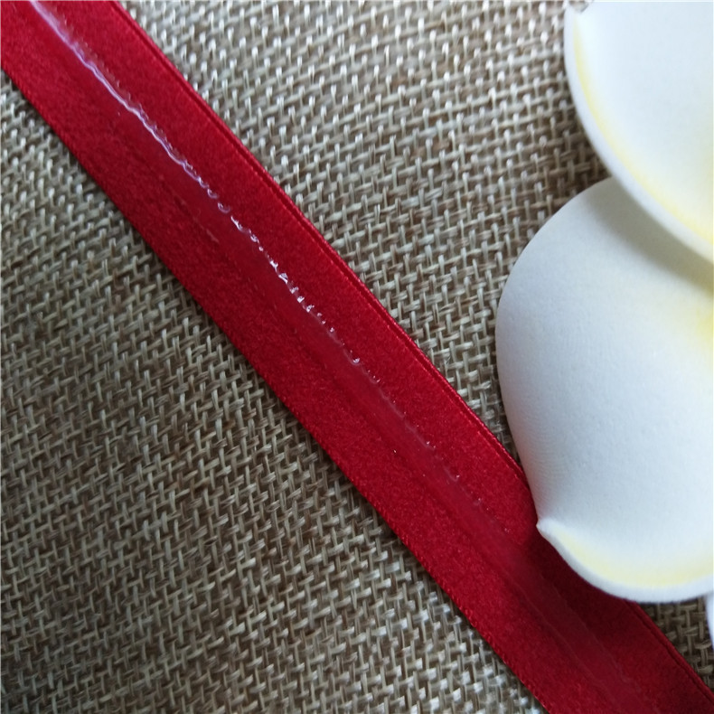 Fabricante en stock Negro Blanco alto elástico grueso de silicona antideslizante con línea epoxi antideslizante banda elástica al por mayor