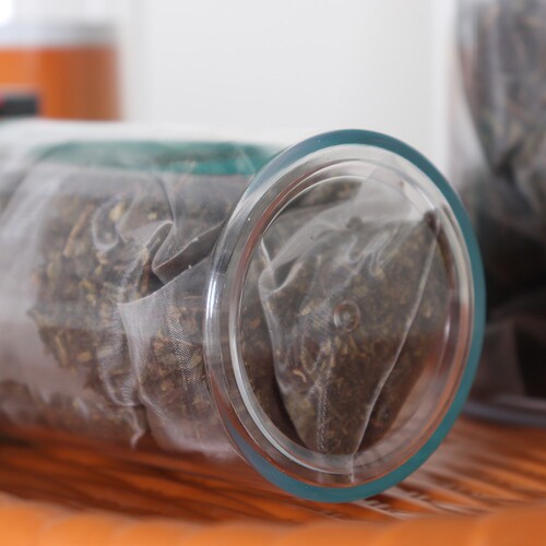 Qinqin vacuum sealed jar plastic kitchen milk tea shop storage jar coffee bean snack jar multi-specification storage jar