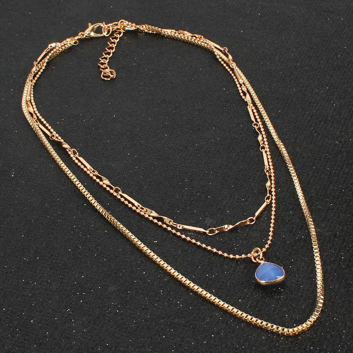 Fashion Simple Metal Color Layer Love Chain Necklace Women Wholesales Fashion display picture 4