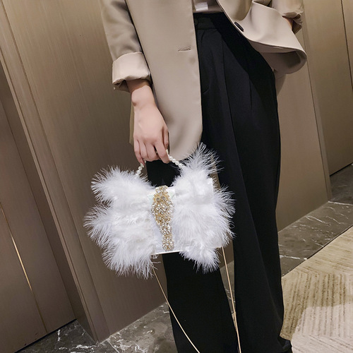 Turkey and ostrich feather diagonal fur inclined shoulder bags for women bag Pearl chain diamond fur Dinner banquet party Plush bag