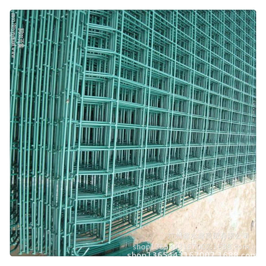 4.0mm绿色浸塑铁丝网 浸塑万用网100*100mm空格