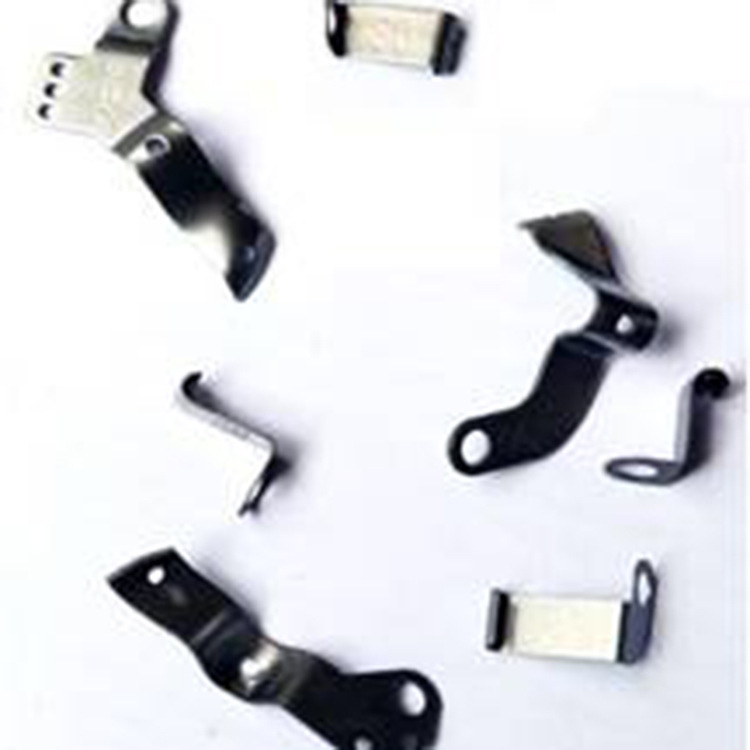 青岛厂家CNC加工家电冰箱门壳模具连续模冲压件冲压模家电模具