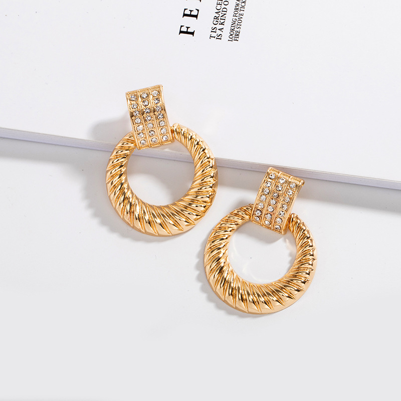 Fashion Metal Diamond Retro Earrings display picture 6