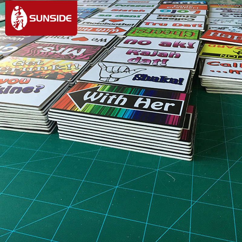 商业活动 广告手举牌定制 写真背胶裱5mm雪弗板厂家制作