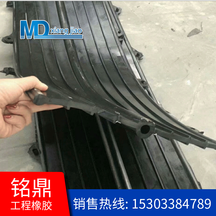 桥梁隧道橡胶止水带 背贴式遇水膨胀止水带补缝填缝止水带