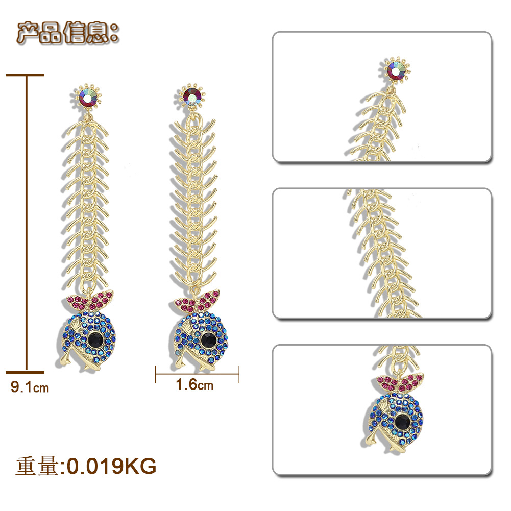 European And American Fashion Alloy Chain Long Section Stitching Face Small Earrings display picture 1