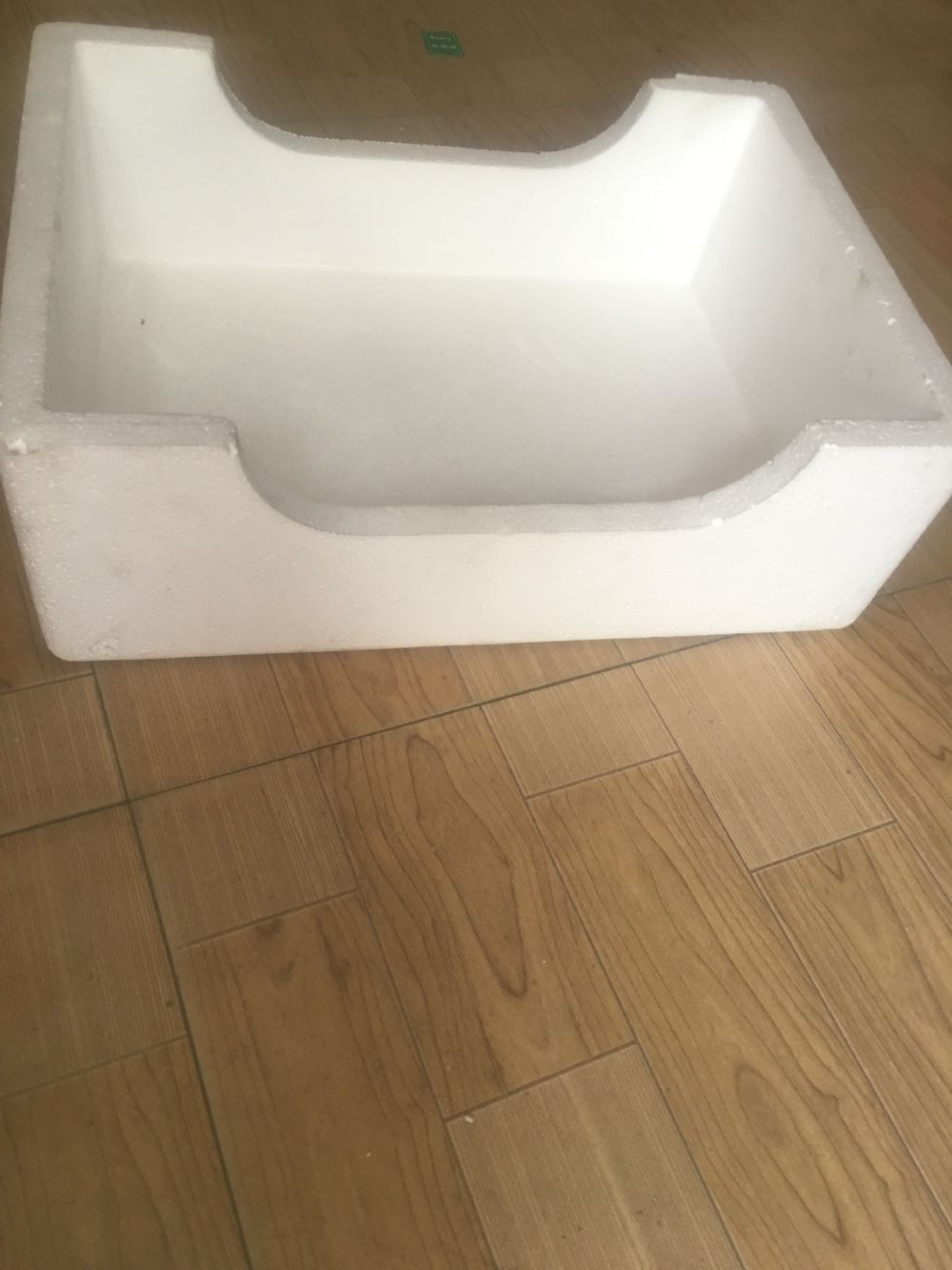 葡萄，哈密瓜，桃子泡沫箱