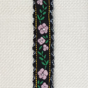 現物の美しい刺繍の小さい立体の田園風の舞台の服装は辺の双歯の辺の民族の風の綿の質のジャカードのリボンをはめ込みます。