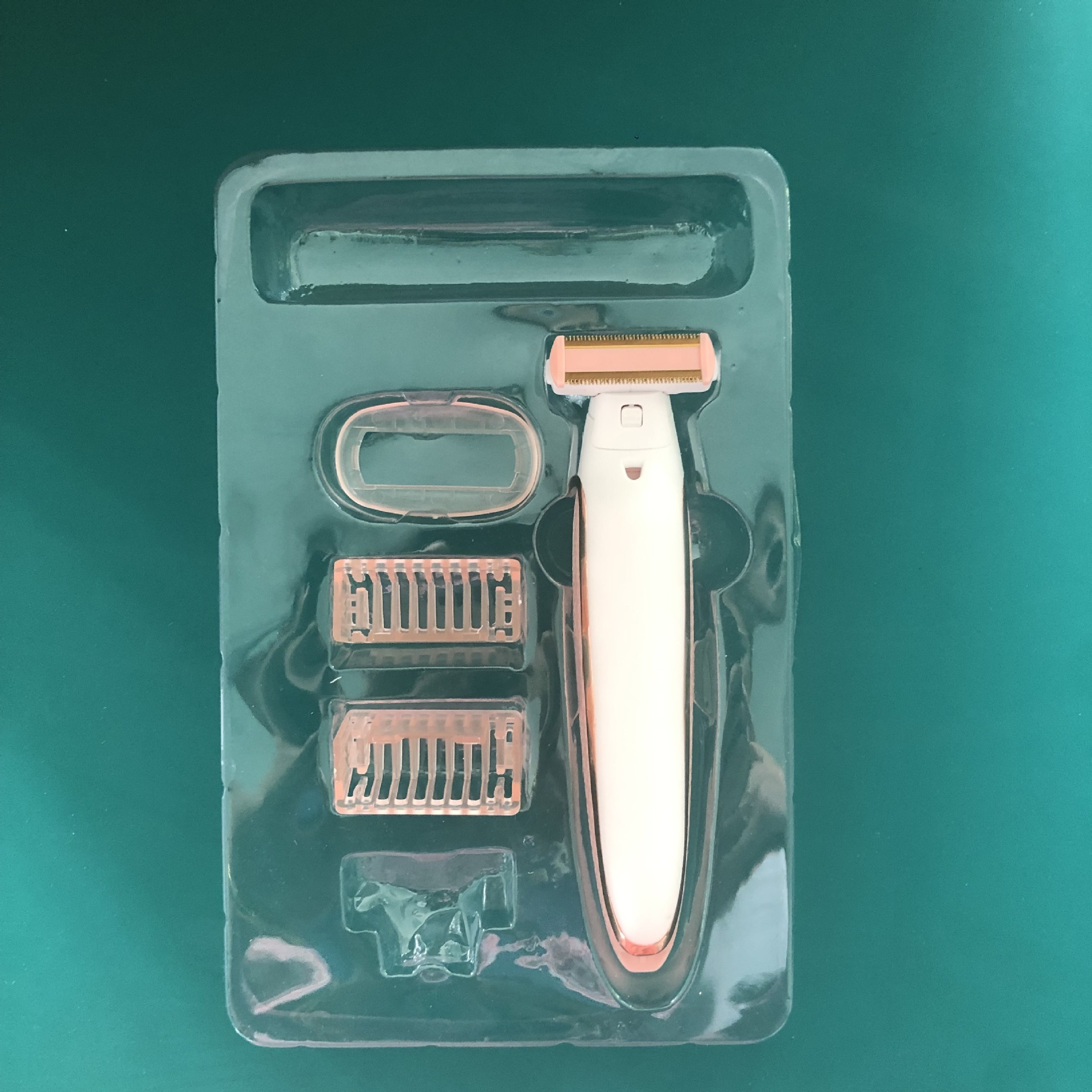 051BD31516498C5C34C9DC2EA8238B