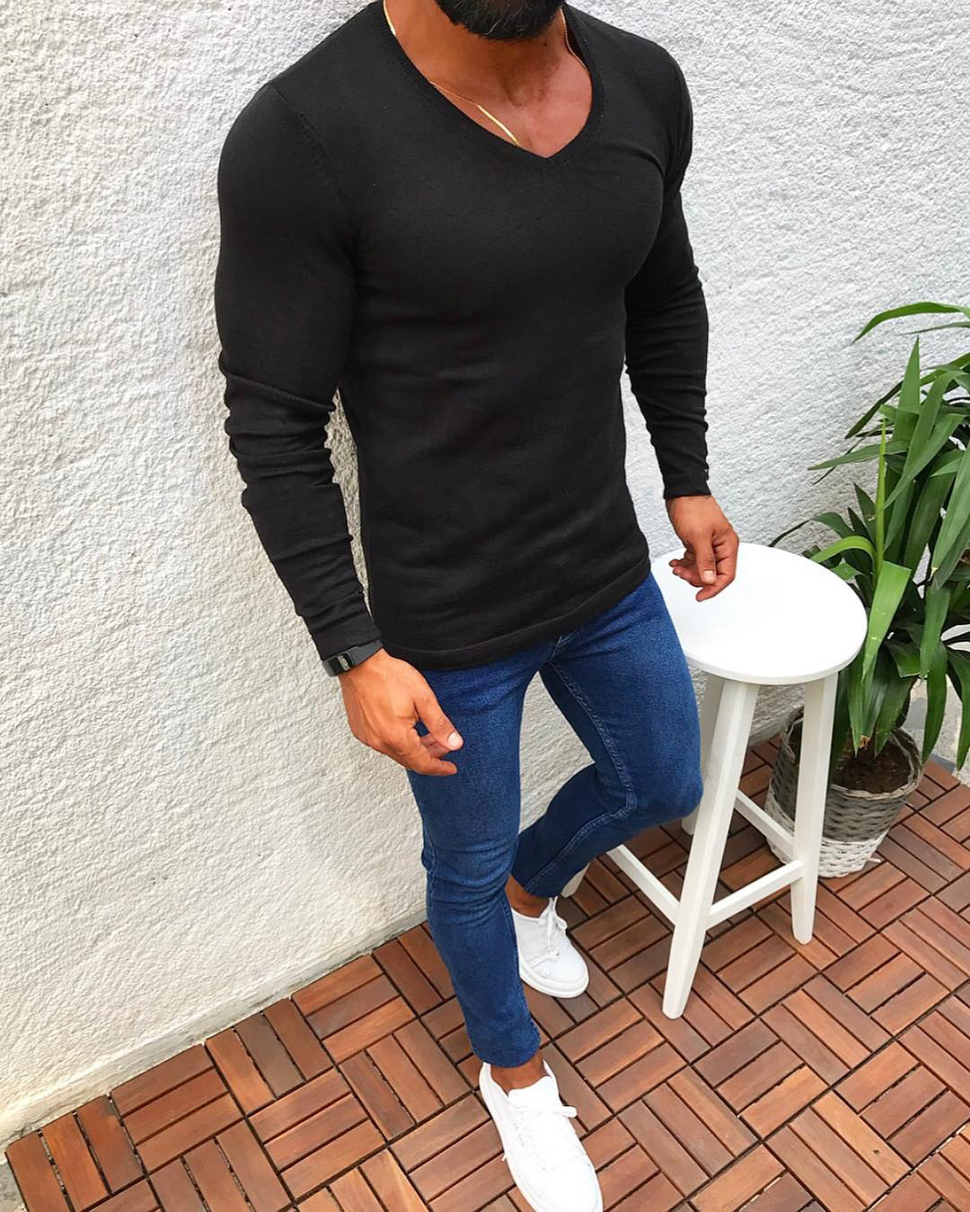 2024 new slim fit long sleeved round neck pullover sweater top for men_voghion.com