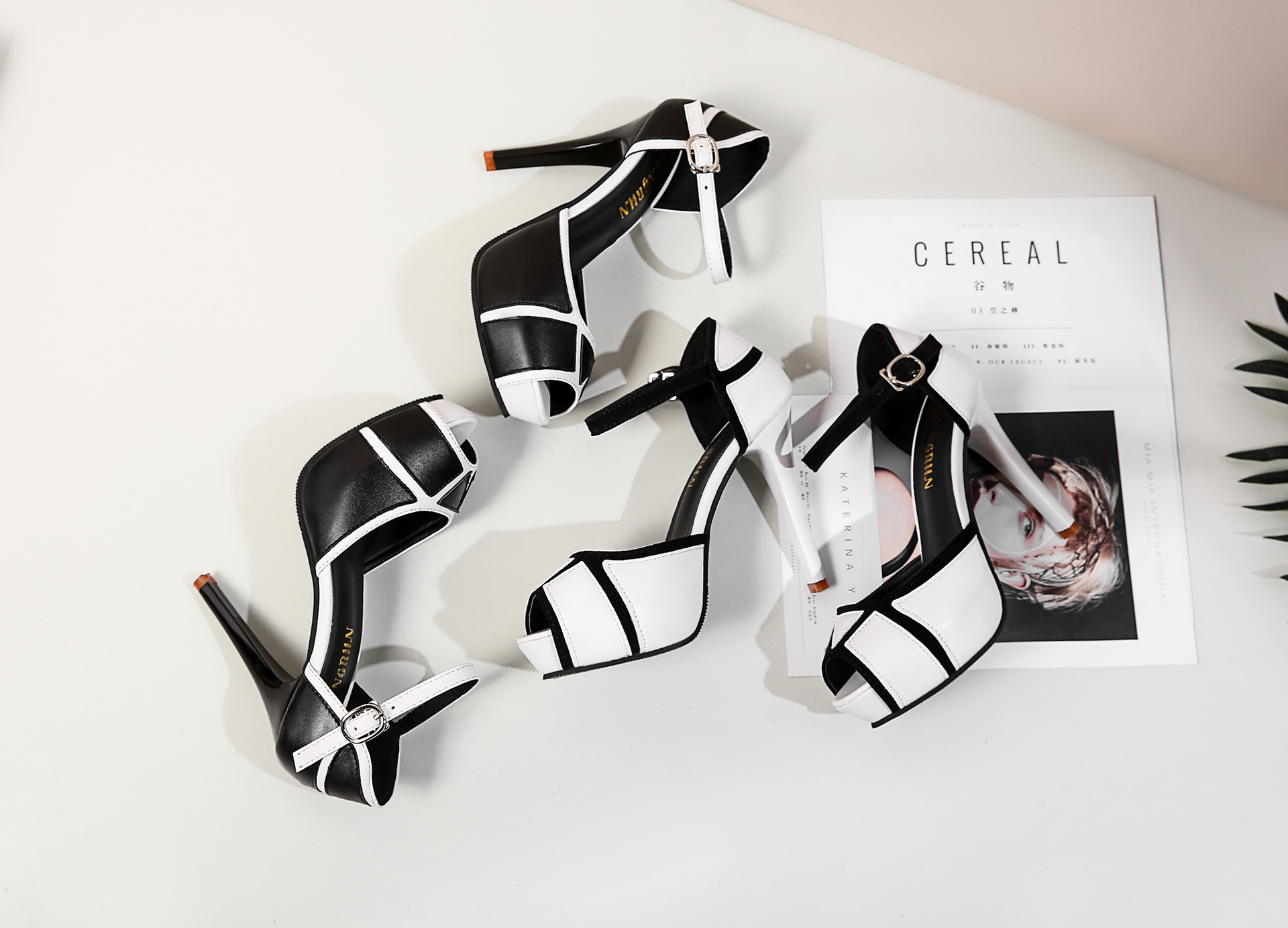 Chaussures été pour femme en Caoutchouc - Ref 3345680 Image 12