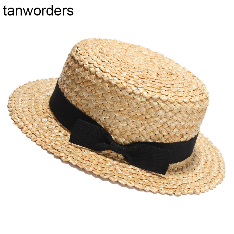 Summer hat female student couple flat to...