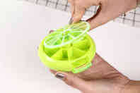Food grade environmental protection round plastic seven-grid packing travel customization in stock Portable Press small size pill box + +