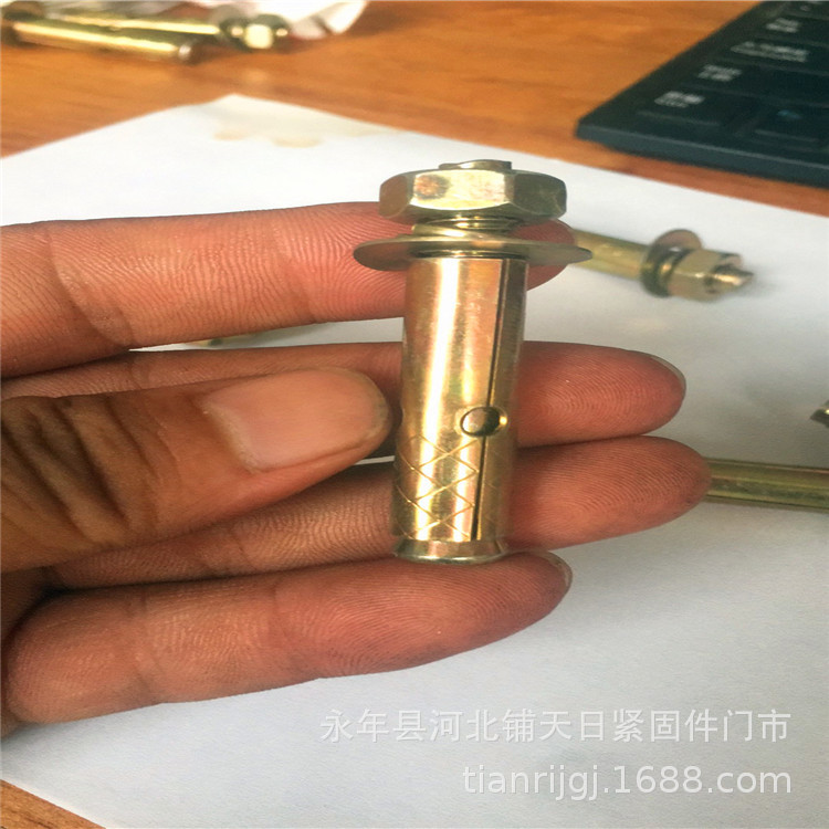 内爆膨胀丝 镀彩锌膨胀螺栓 拉爆膨胀栓 m8带孔膨胀栓