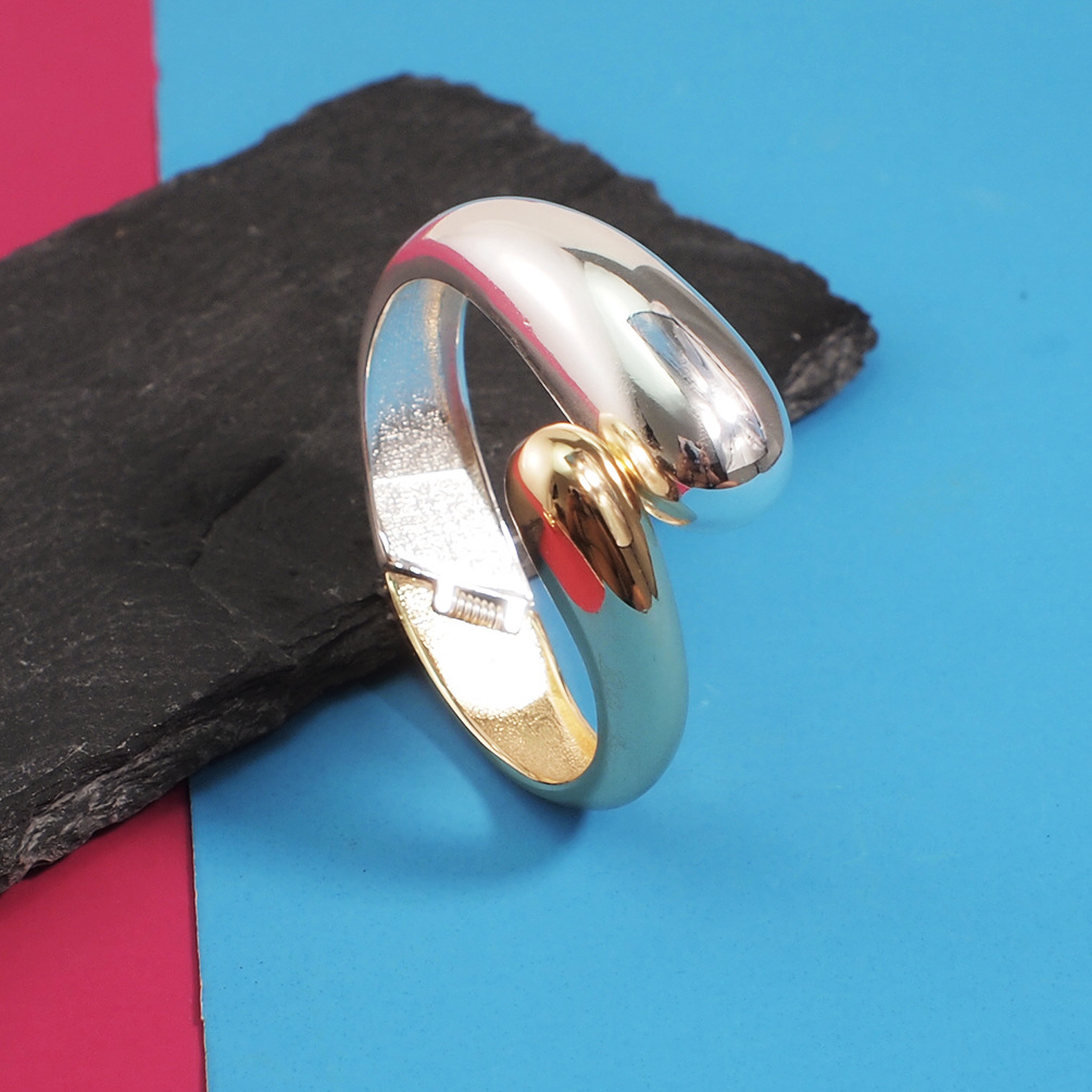 Women'S Gender Retro Lady Snake Alloy Plating Women's Bangle
