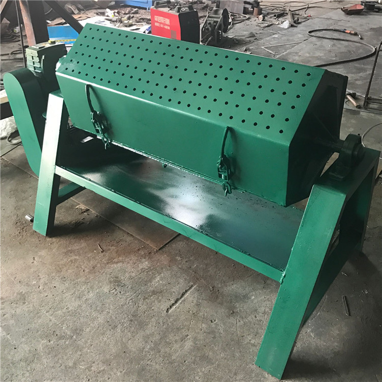 河北铁件翻新打磨机 六角金属件滚筒抛光除锈机视频