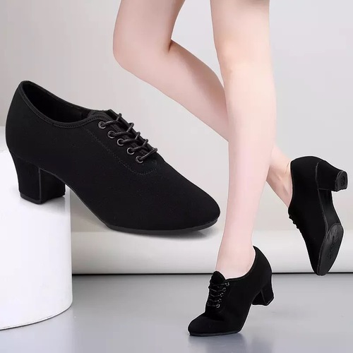 Oxford Professional Latin Dance Shoes for Women, Soft Sole Social Dance Shoes, Figure Shoes, Outdoor Plaza Dancing Shoes, Black
