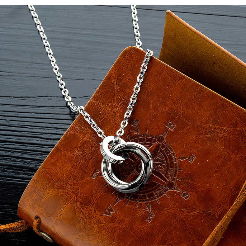 New Three-ring Pendant Titanium Steel Ring Interlocking Necklace Couple Stainless Steel Jewelry display picture 3
