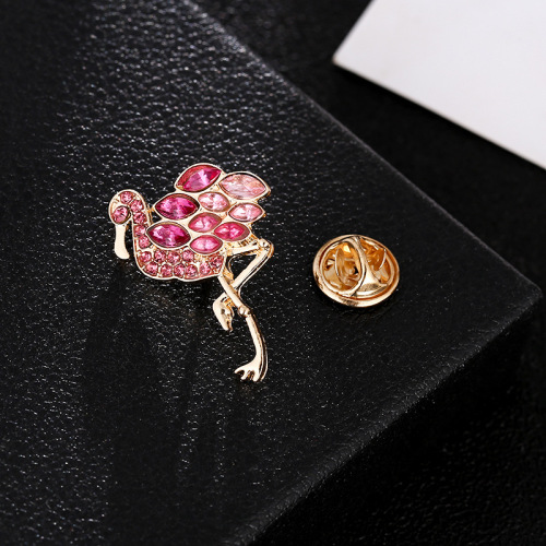 Korean style micro-paved zircon flamingo brooch, fashionable animal corsage, autumn and winter clothing large collar accessories