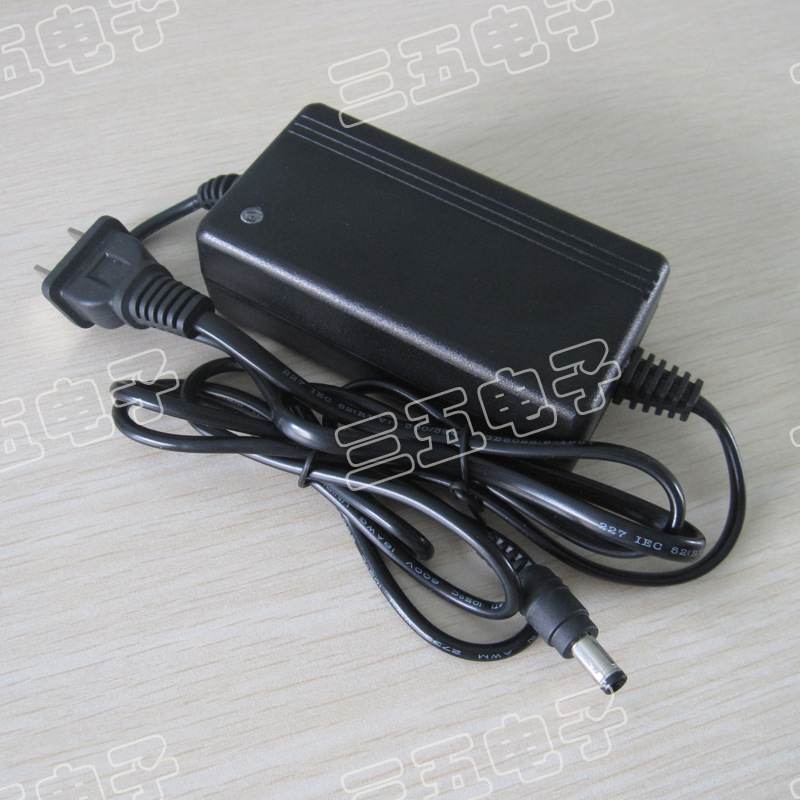 12V 2A直流电源 适配器电源 开关电源