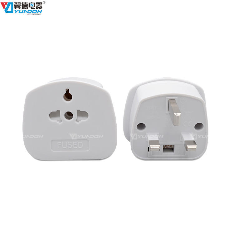 翼德英规转换插头 美标转英标旅行转换插头 美式转英式插脚转换器
