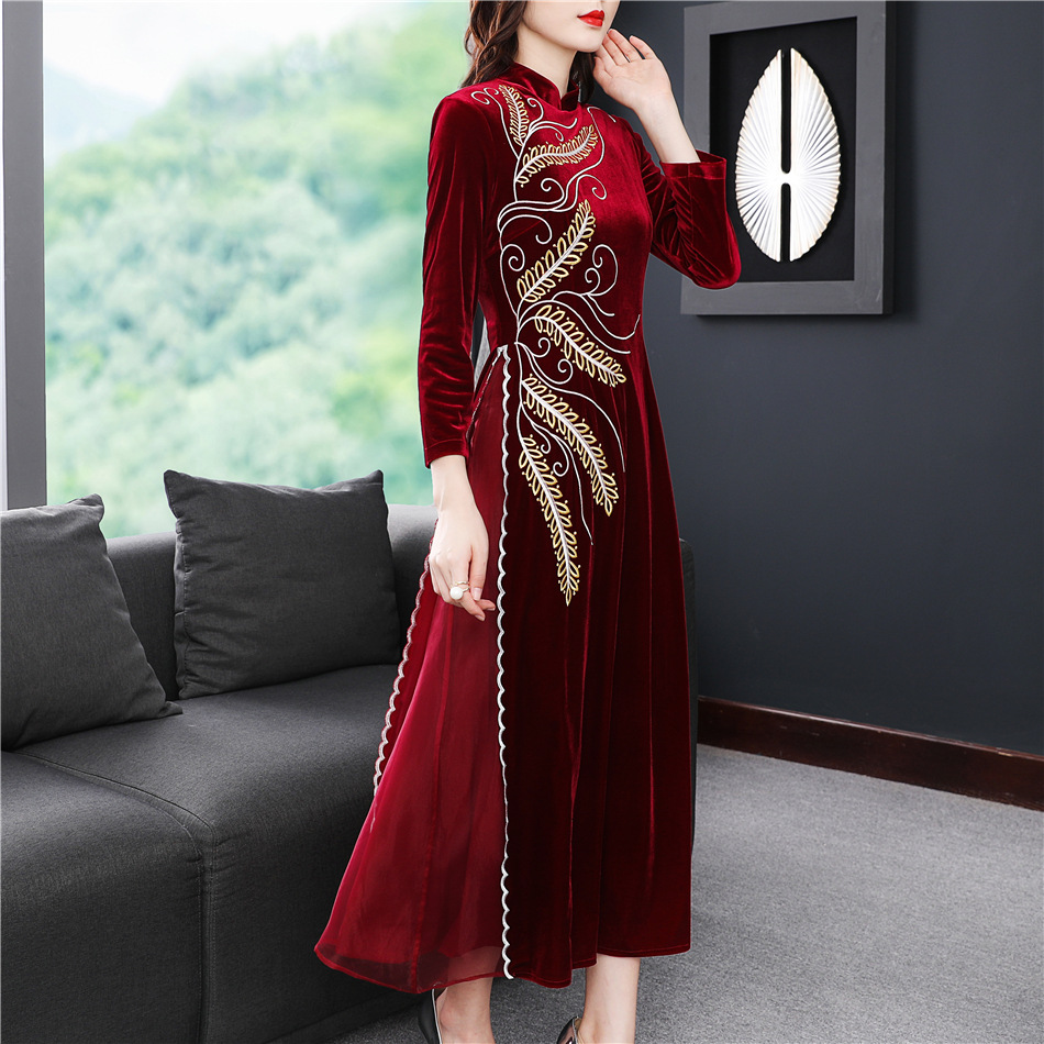 30287中国风改良旗袍喜庆礼服收腰中长款丝绒连衣裙
