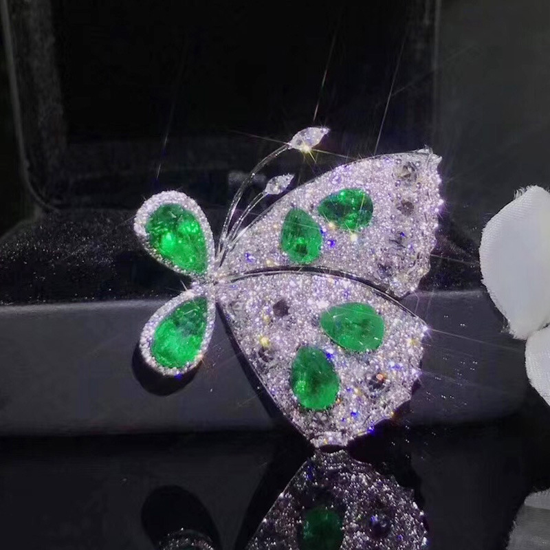 2019 New Hot fashion Japan and South Korea personality butterfly Emerald 925 Silver-plated 18K Platinum Brooch