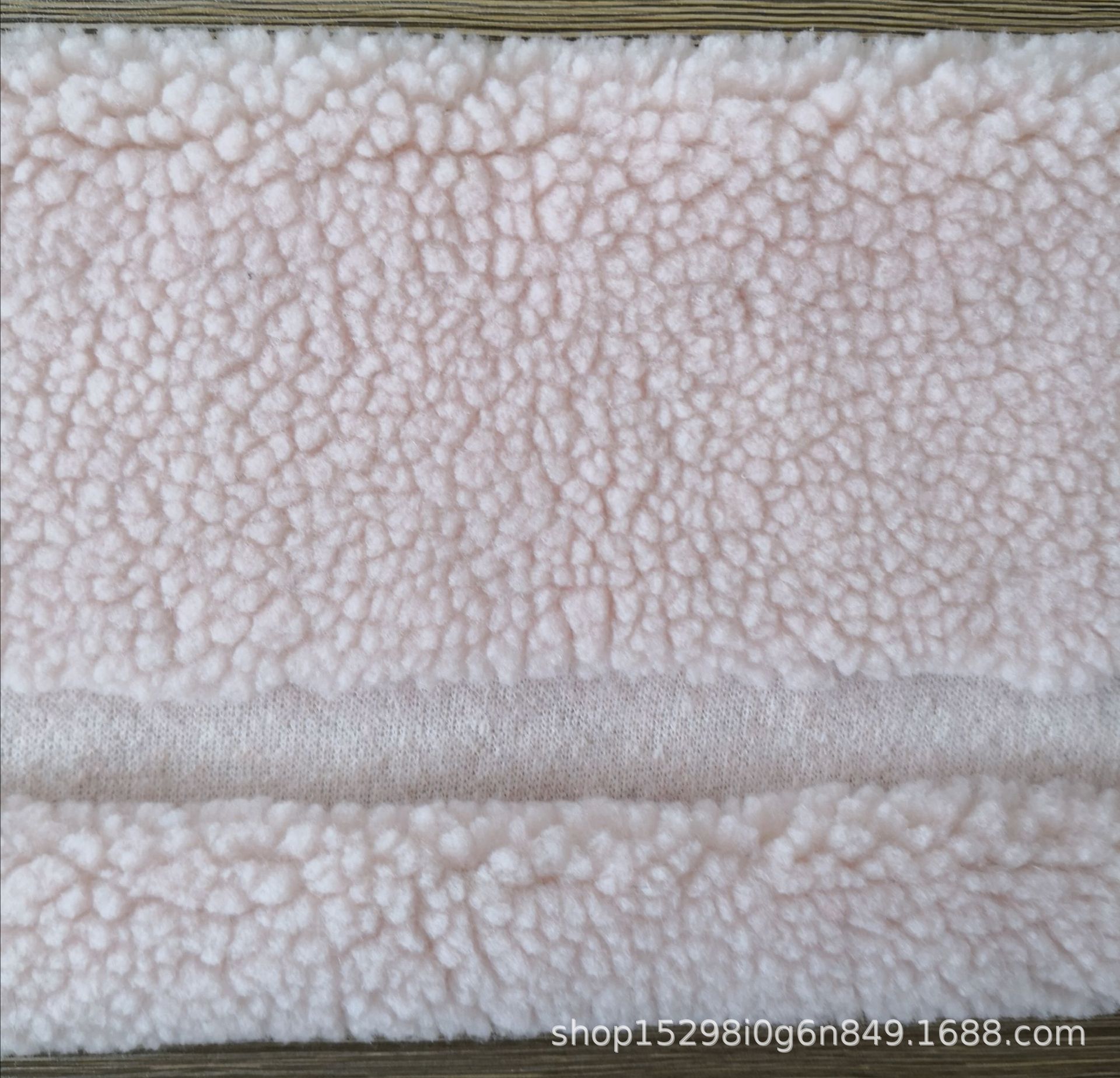 单面羊羔绒布料 大小颗粒绒 服装外套箱包羊羔毛布料 羊羔绒面料-阿里巴巴