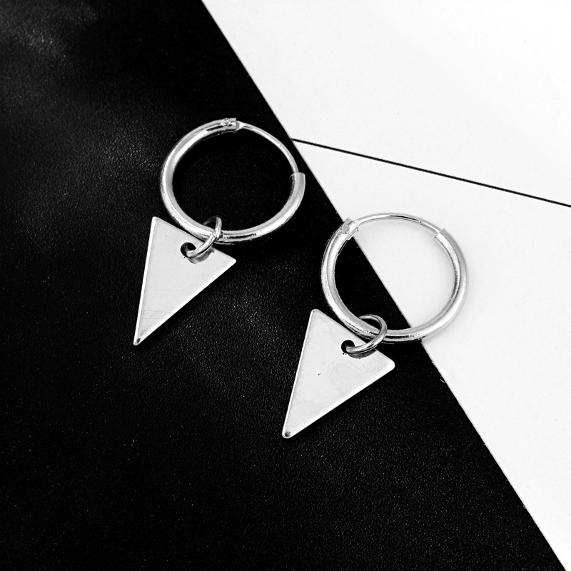 European And American New Personalized Earrings Triangle Pendant Ear Ring Neutral Earrings  Yiwu Cross-border Hoop display picture 4