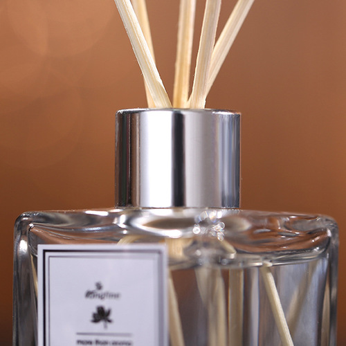 Fireless Aromatherapy Essential Oil Dried Flower Rattan Sandalwood Incense Bedroom Aromatherapy Perfume Toilet Deodorizing Aromatherapy Bottle Wholesale