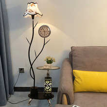簡約現代帶茶幾的落地燈客廳創意鍾表沙發燈卧室床頭落地台燈