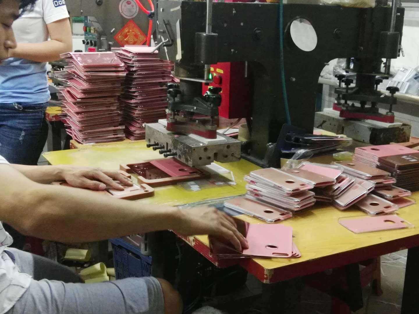 9049495784_2137724095